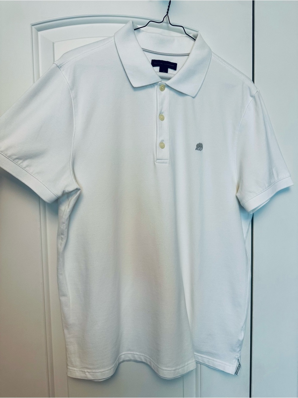 Banana Republic White Men's Stretch Polo with Embroidered Logo